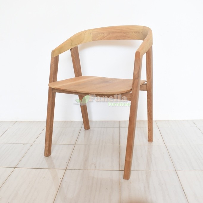 Selly Chair (1)